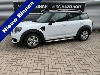 MINI Countryman 1.5 Cooper Salt Automaat!! | Schuif/Kanteldak | Stoelverwarming | Clima | PDC Achter