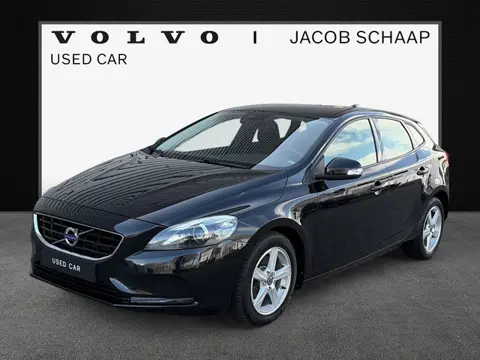 Volvo V40 1.6 T2 Summum / Xenon / 16" Velgen / Stoel verwarming / Voorruit verwarming /