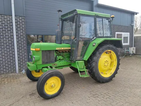 John Deere 1120