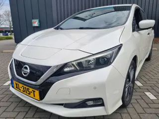 Nissan LEAF N-Connecta 40 kWh Navi Camera