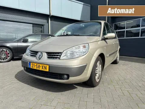 RENAULT SCENIC 2.0 met nieuwe APK! Cruise control, trekhaak, PDC achter