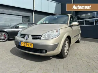 RENAULT SCENIC 2.0 met nieuwe APK! Cruise control, trekhaak, PDC achter