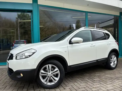 NISSAN QASHQAI 1.6 Edition Automaat, Panorama, Cruise, TrHaak, PDC 
