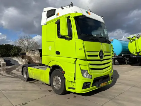 Mercedes-Benz Actros 963-4-A (bj 2015, automaat)