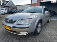Ford Mondeo 1.8-16V Futura CLIMA-CRUISE-PDC