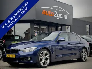 BMW 3-serie 330e AUT8 M-SPORT HIGH EXECUTIVE LEDER NAVI SPORT-INT AIRCO LED LMV PDC