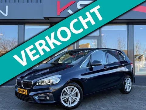 BMW 2-serie Active Tourer 220i High Executive HUD Leder Camera