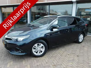 Toyota Auris Touring Sports 1.8 Hybrid Aspiration | Parkeersensoren | NAVI