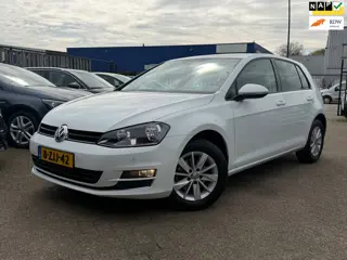 Volkswagen Golf 1.2 TSI Highline / PDC / Camera / 1ste Eig. / Dealer onderh.
