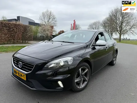 Volvo V40 2.0 D2 R-Design Business NAP/NAVI/CLIMA/APK