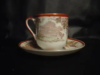 Mocca kopje Japans Kutani porcelein, (niet antiek)