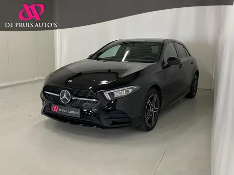 Mercedes-Benz A-klasse 250 e Business Solution AMG Limited Camera Trekhaak Wegklapbaar Navi Led Appl