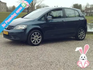 Volkswagen Golf Plus 1.6 FSI Trendline - Airco - 6 Bak Tweede Paasdag open van 12:00- tot 16:00 uur 