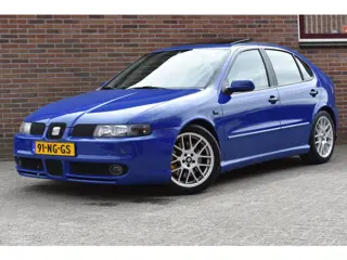 Seat Leon 2.8 V6 Topsport 4 '03 Leder Airco Inruil mogelijk
