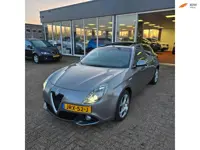 Alfa Romeo Giulietta 1.4 T Exclusive | DAK RAAM | Bi-XENON | LEDEREN STUURWIEL | NAVI |ELEKTRISCHE R