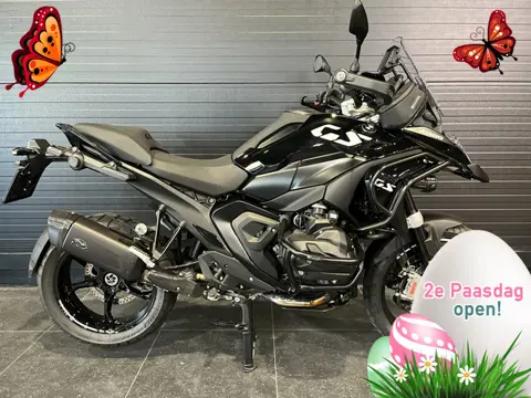 BMW R 1300 GS Triple Black 2e paasdag 6 April geopend van 11:00-16:00 uur