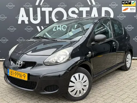 Toyota Aygo 1.0-12V Cool NL-Auto / 1ste Eigenaar / NAP / Airco / APK