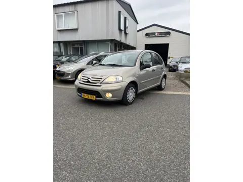 Citroën C3 1.4i-16V Ambiance Cima enz. Zeer nette en goed rijdende C3 met nieuwe Apk 03-04-2027