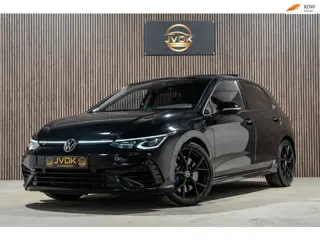 Volkswagen GOLF 2.0 TSI R 4Motion PANO IQ CAMERA