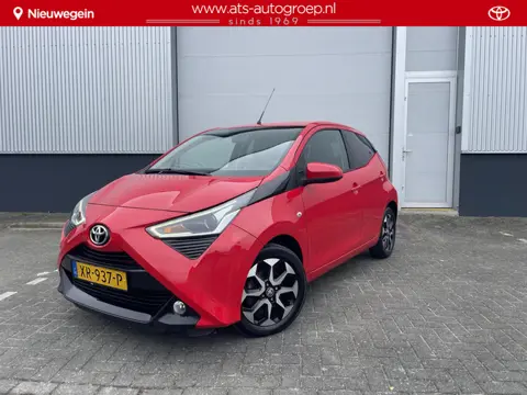 Toyota Aygo 1.0 VVT-i x-joy | Apple/Android navigatie | Lm velgen