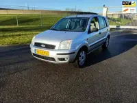 Ford Fusion 1.6-16V Centennial SUPERNETJES!