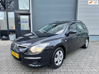 Hyundai I30 CW 1.4i Blue Active 1ste eigenaar, dealer onderhouden