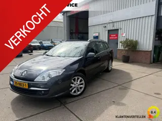 Renault Laguna Estate 2.0 16V Dynamque Clima, pdc achter