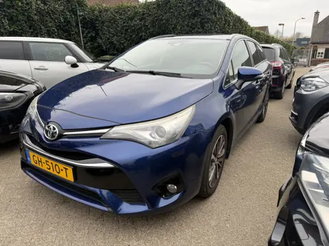 Toyota Avensis Touring Sports 1.6 D-4D-F Lease Pro
