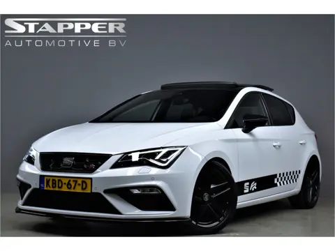 SEAT Leon 1.5 TSI FR 150pk DSG Ultimate Edition Black Pano/Virtual/Beats/Carplay/Keyless/360Camera/P