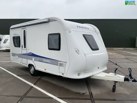 Hobby Excellent 460 UFe incl. Etuiluifel & Fietsendrager