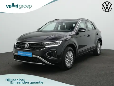 Volkswagen T-Roc 1.5 TSI 150 pk DSG Life | Navigatie | Adaptive Cruise | Parkeersensoren voor/achter