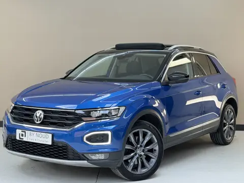 Volkswagen T-Roc 1.0 TSI Style, 115Pk, 2018, Panoramadak, 1ste eigenaar, Digital dashboard, Climate 