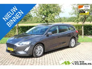 Ford Focus Wagon 1.0 EcoBoost Titanium Business