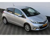 Toyota Yaris 1.3 VVT-i 99PK Aspiration Camera Airco Cruise !!