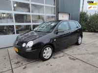 Volkswagen Polo 1.4-16V Highline