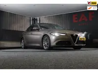 Alfa Romeo GIULIA 2.0T Sport / AUT / Open Panoramadak / Navi / Camera / Ecc / Cruise Control / Lane 