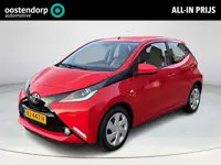 Toyota Aygo 1.0 VVT-i x-play **TREKHAAK/ CRUISE CONTROL/ ALL SEASON BANDEN/ GARANTIE**