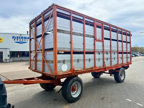 Onbekend 4-Wielige Veewagen