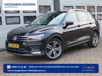 Volkswagen Tiguan 2.0 TDI 150pk Automaat Business R - ACC - Apple - Pano - LED