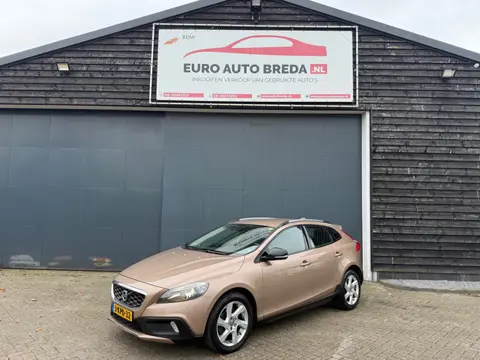 Volvo V40 Cross Country 1.6 T4 Momentum