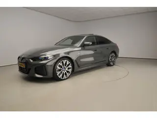 BMW i4 eDrive40 High Executive 84 kWh SoH 93,1% | M Sport | Laser | Schuifdak | Harman/Kardon | Lede