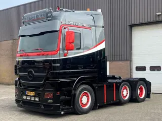 Mercedes-Benz Actros 2551 V8 / 6x2 / Showtruck / Custom made 2025 / AMG uitvoering / Uniek !! / NL T