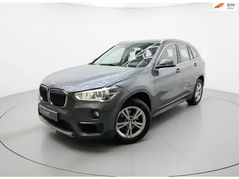 BMW X1 SDrive18i High Executive AUTOMAAT PDC NAVI SFEERVER