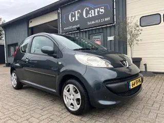Peugeot 107 1.0-12V XS 2006 APK AIRCO