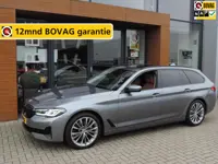 BMW 5-serie Touring 520i High Executive Edition | HarmanKardon | Panoramadak | Wegkl.th | 19” | Leer