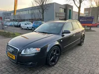 Audi A4 Avant 2.0 TDI Advance - PDC - LMV - READ TEXT