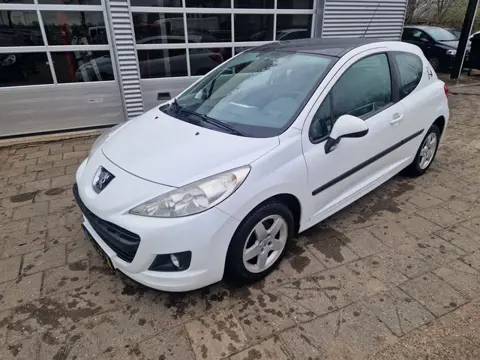 Peugeot 207 1.4 XR ( PAASAANBIEDING!!)