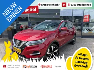 Nissan Qashqai 1.6 Tekna *Trekhaak & Stoelverwarming*
