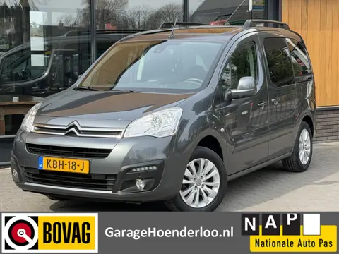 Citroen Berlingo 1.2 110pk Camera, Carplay, Panoramadak, Trekhaak. Garantie