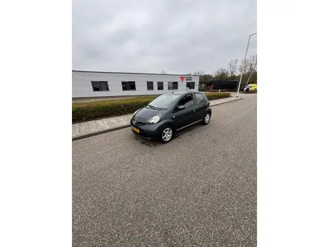 Toyota Aygo 1.0-12V + 5-deurs AIRCO 116633KM NAP